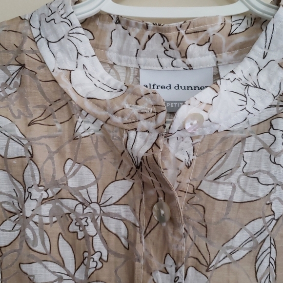 WOMEN'S blouse - Picture 3 of 3